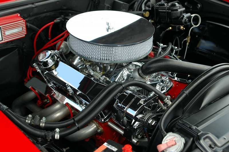 garagiste-BAIROLS-min_car-engine-1548434